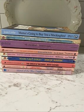 Vintage Children's Paperback Book Lot - Pastel Spines